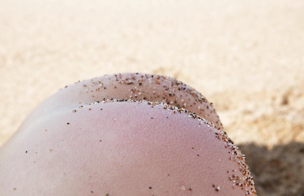 20P Cutie on the beach