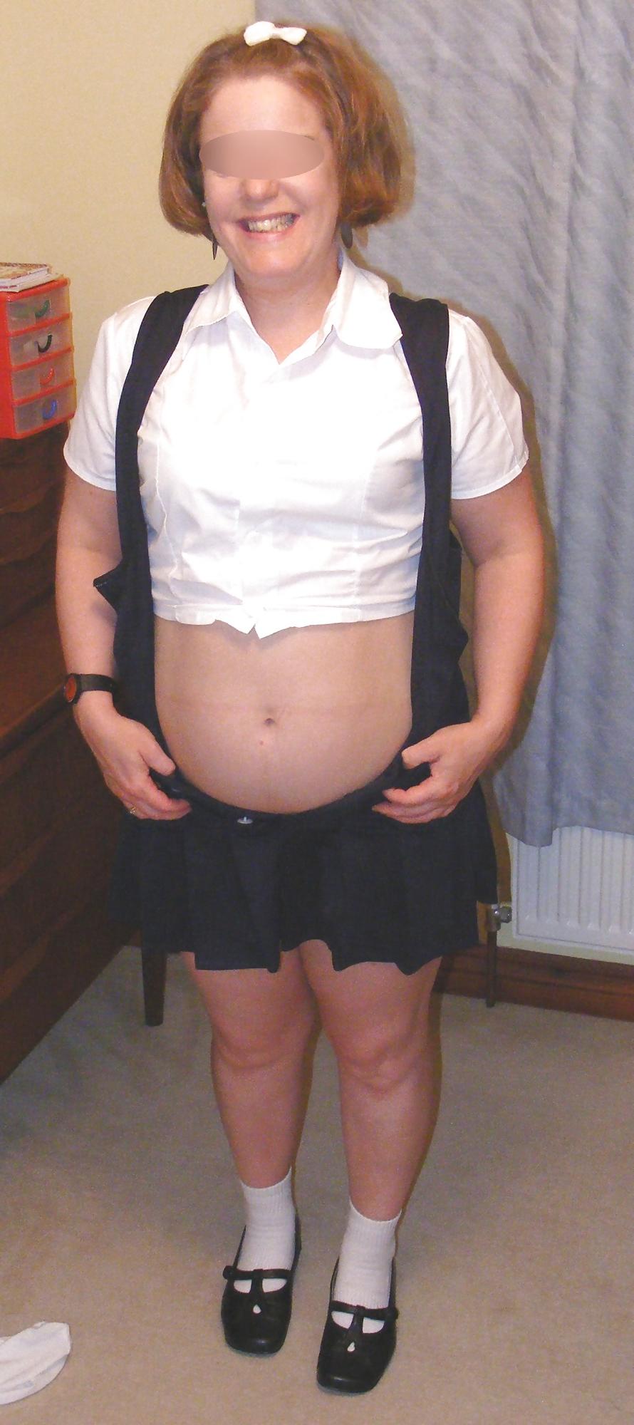 25P Slutty secretary in big white knickers