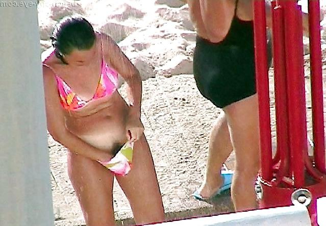 25P Beach changing