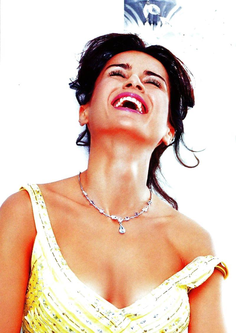 25P Beautiful and sexy georgian mature woman from Russian #4