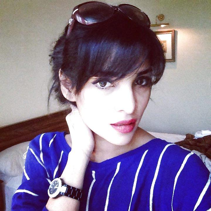 23P Delicious Muslim MILFs 5, Who Would You FUCk?