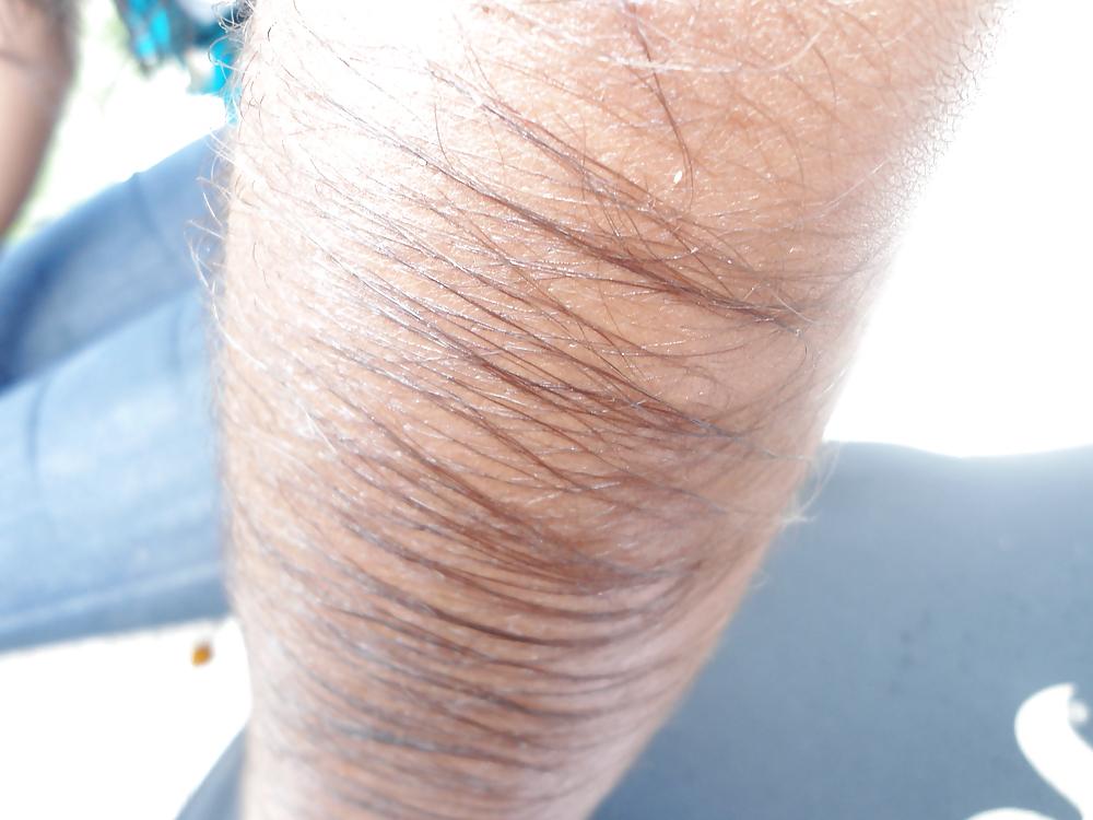 25P Girl with very hairy arms