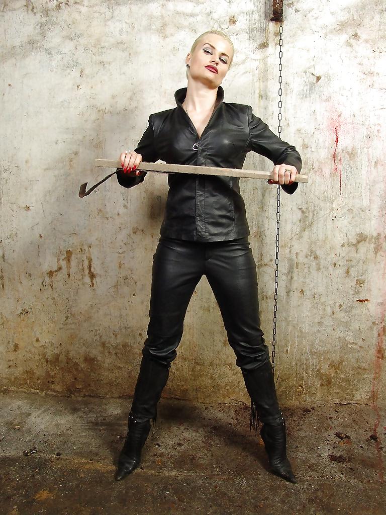 14P GALLERY No. 255 - LEATHER FETISH