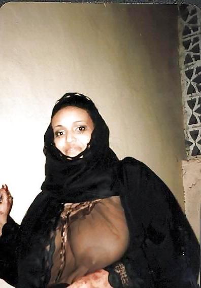 25P Arab hijab ass 