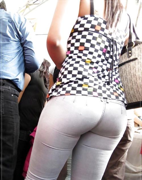 25P Girls in tight pants 13