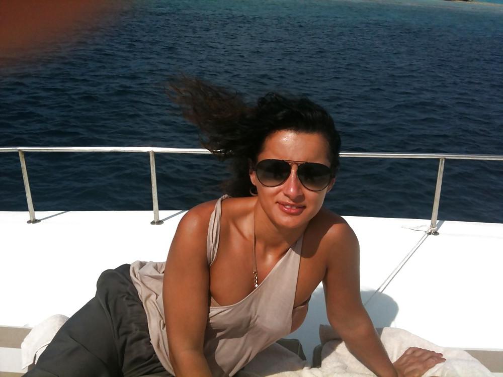 25P Beautiful and sexy georgian mature woman from Russian #2