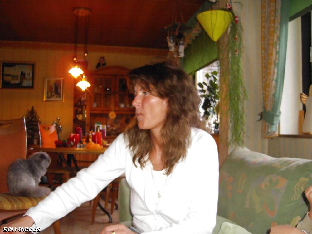 25P German MILF