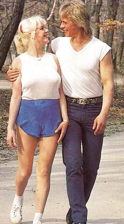 25P Some Retro Porn Pics #2