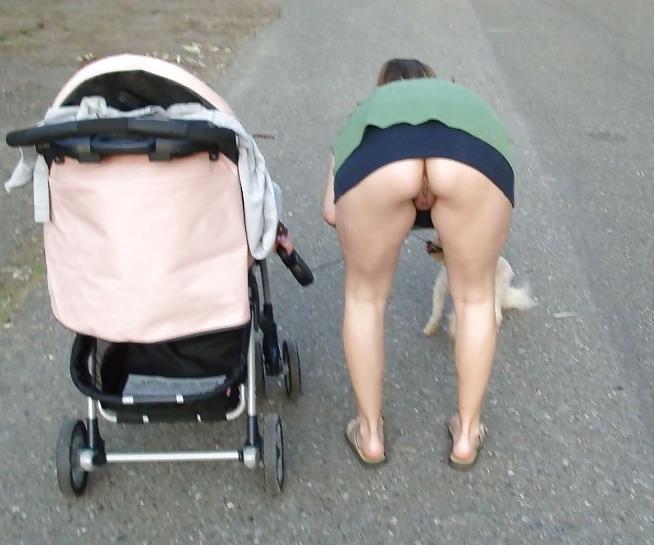 25P Flashing Moms 3