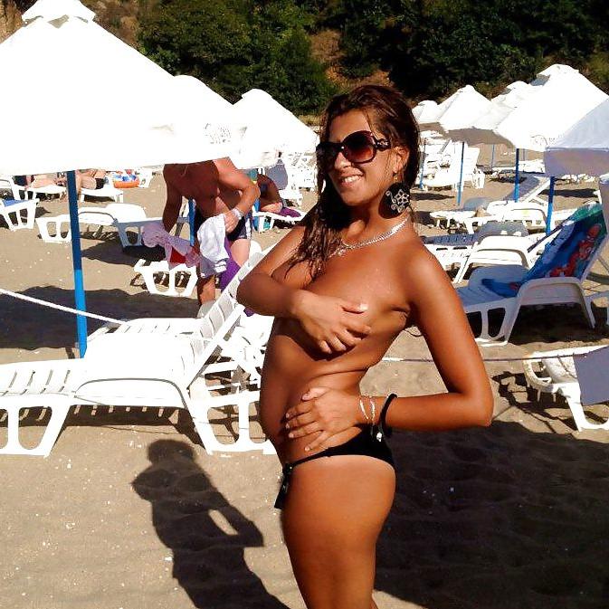 25P Bulgarian Beach Girls from Black Sea - XVII