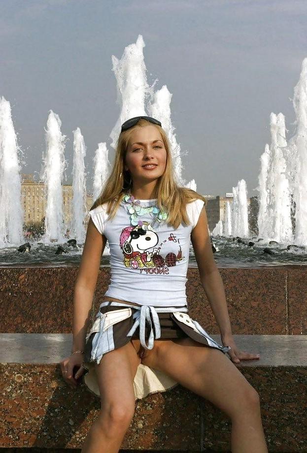 25P PUBLIC UPSKIRT NO PANTIES ALLOWED AMATEURS ONLY part one