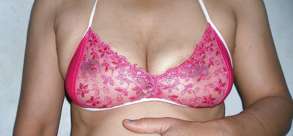 25P Indian milf in net bra and string panty 