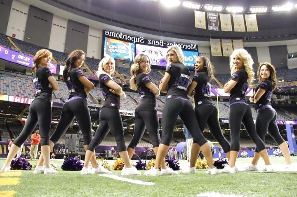25P New Yoga pants babes