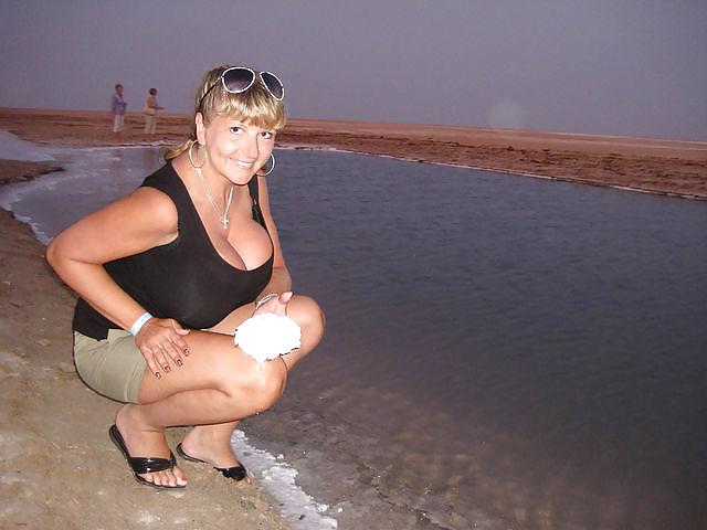 24P Busty Russian Woman 1250