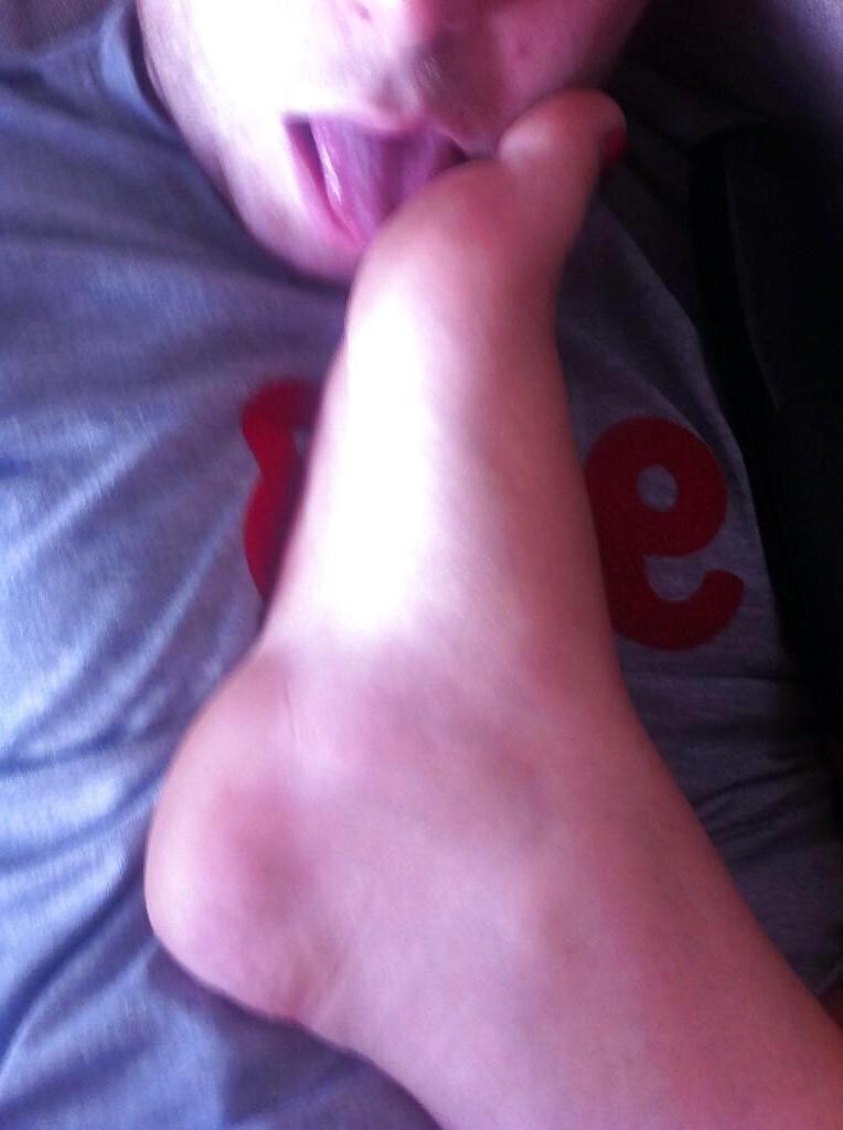 6P Sexy Scottish Nylon Wife Legs Feet