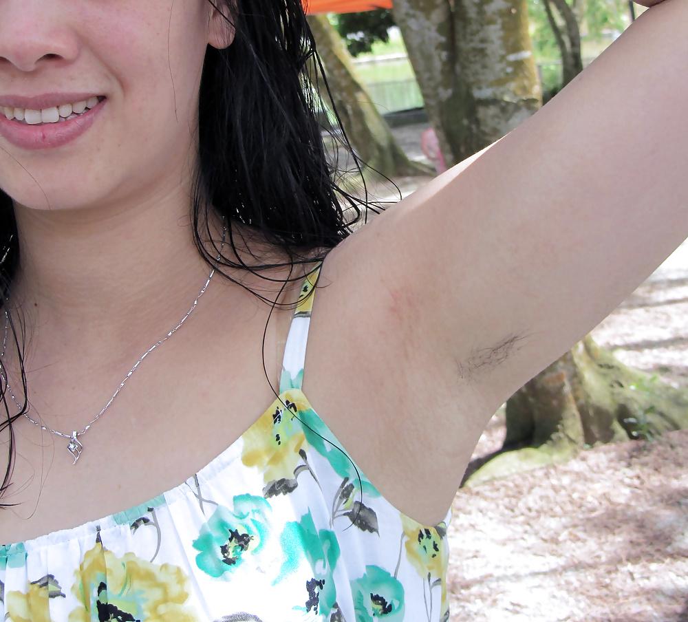 25P My visit to the beach (Beautiful Asians with Hairy Armpits)