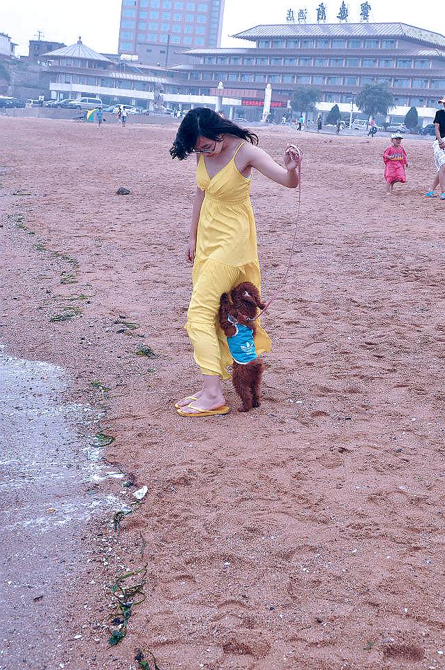 25P My visit to the beach (Beautiful Asians with Hairy Armpits)