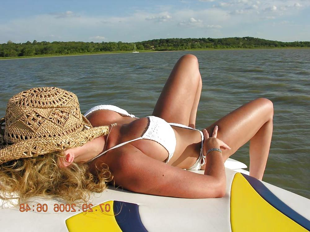 25P Super-duper MILF! (Curly Blonde, Big Boobs & Great Ass)