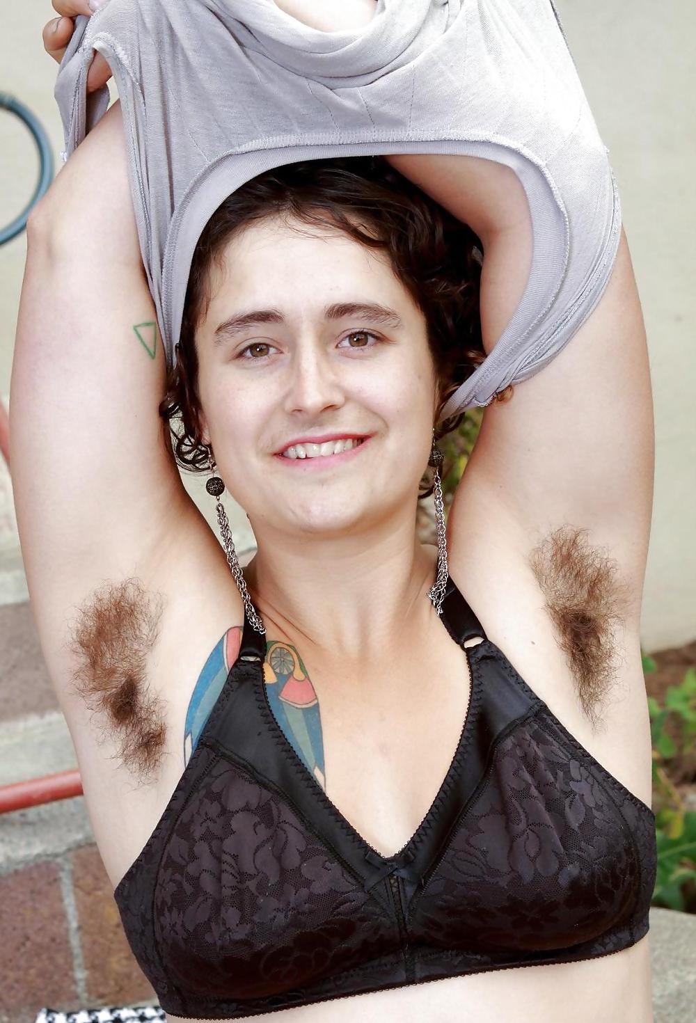 25P Girls with hairy, unshaven armpits U to Z