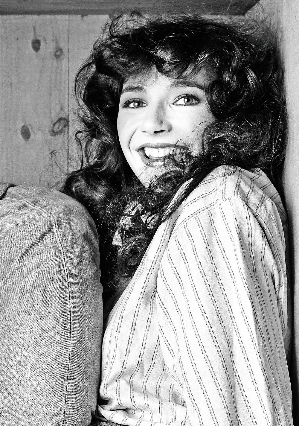 25P Kate Bush - Goddess 3