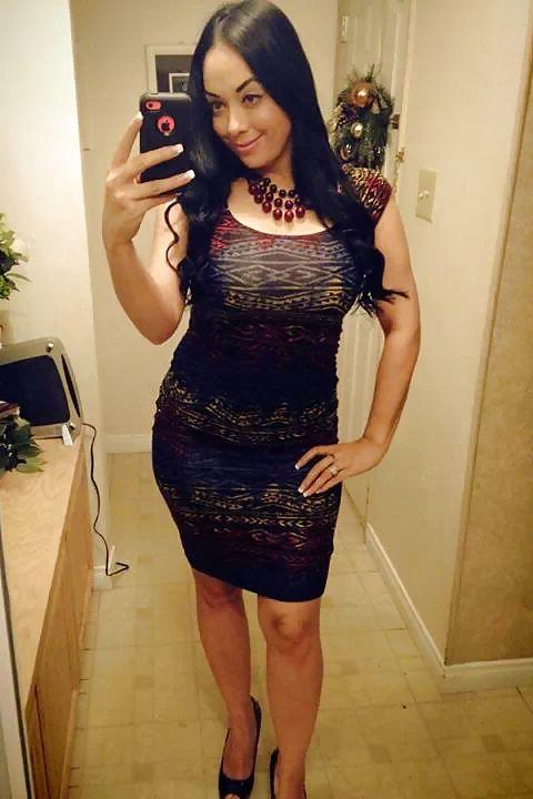 4P More hot latin pussy