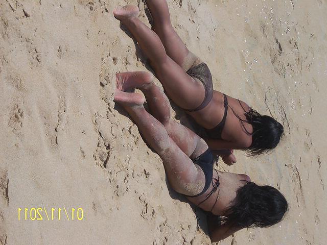 17P Madagascar :  on the beach