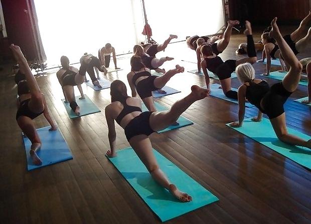 17P Some yoga girls porn  pics