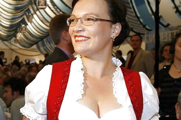 25P German politic woman