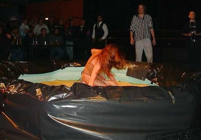 25P SOme  jelly wrestling babe pics