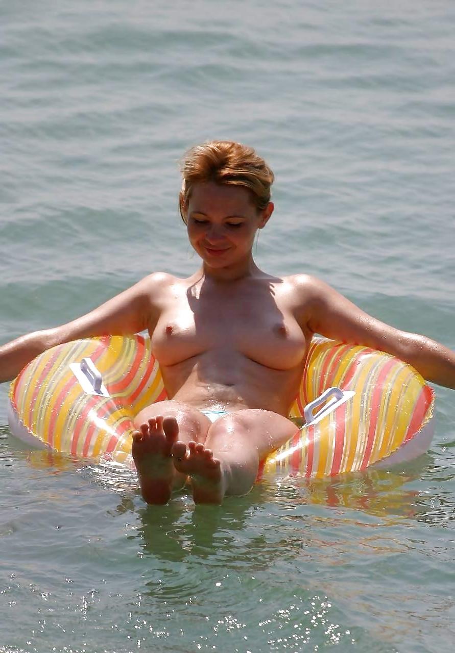 25P Beach Babes 8