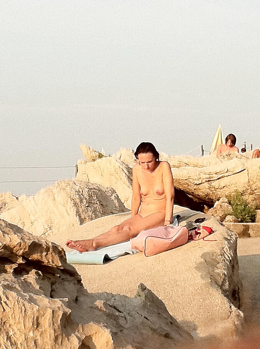 25P NUDIST BEACH CROATIA 2013