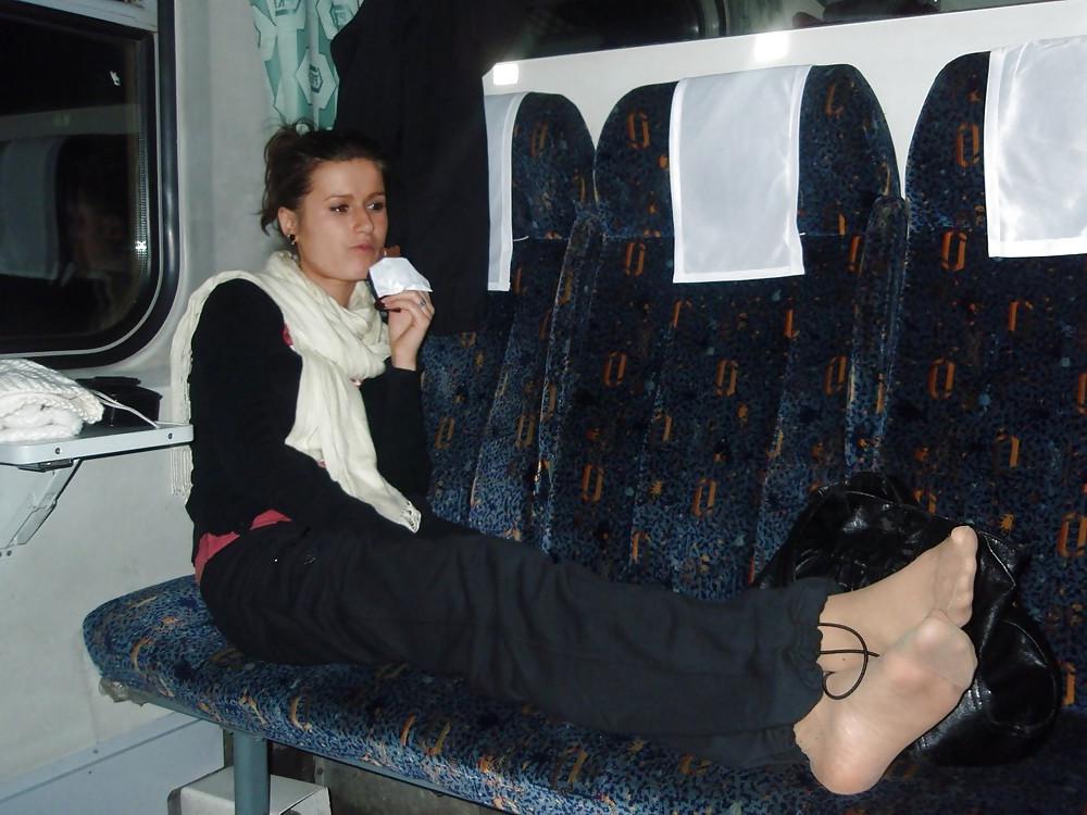 25P Nylon feet 31