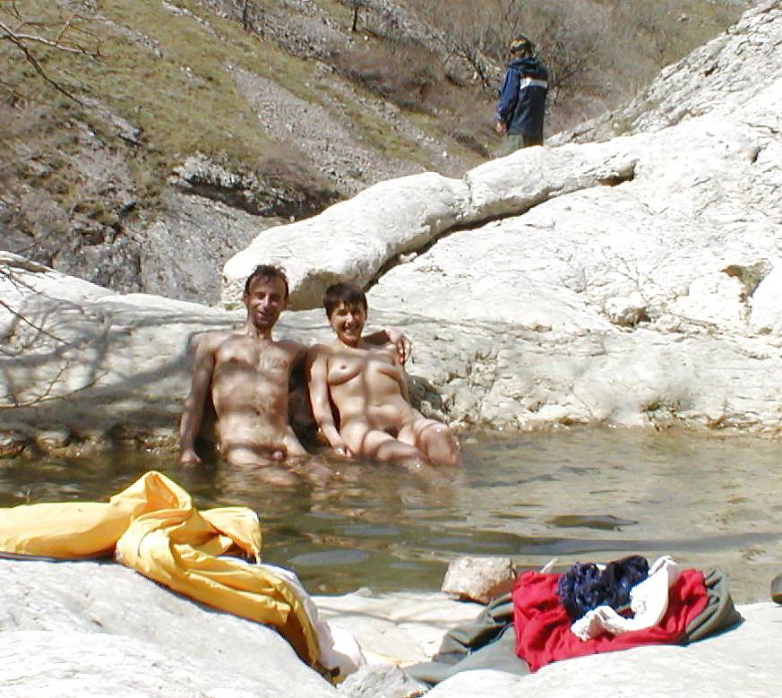 25P Nudist Beach Fun