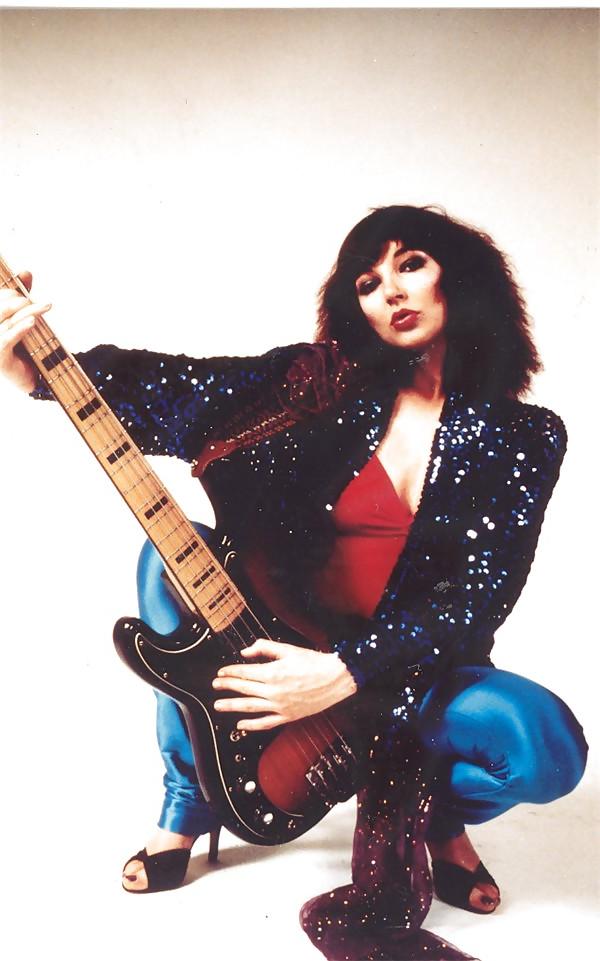 25P I love you Kate Bush