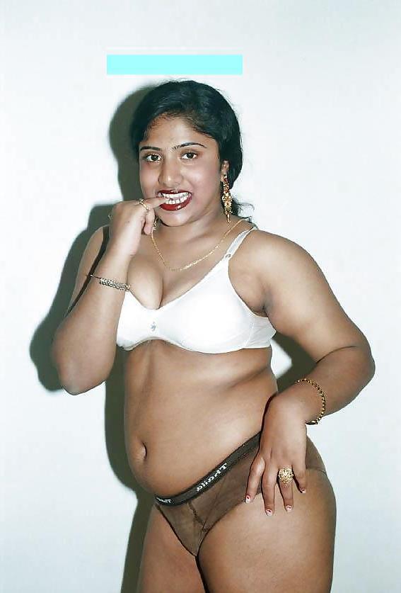 9P Indian Milfs v1.4