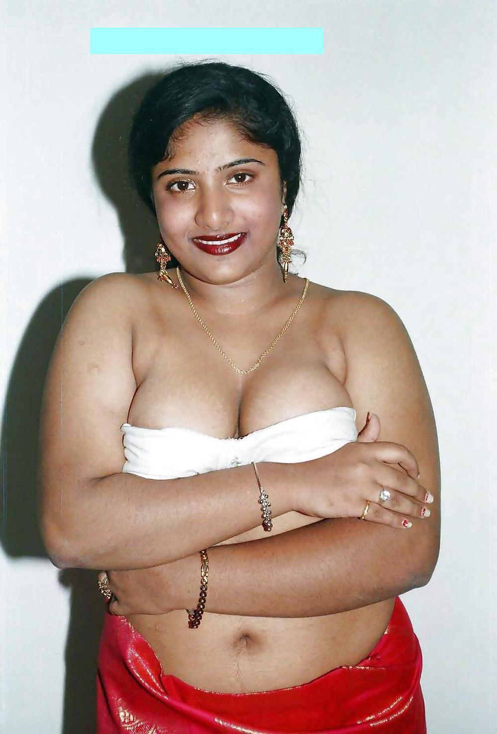 9P Indian Milfs v1.4