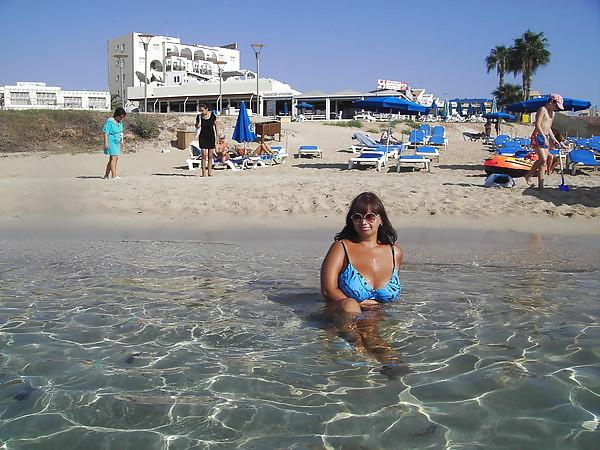 24P Busty Russian Woman 1642