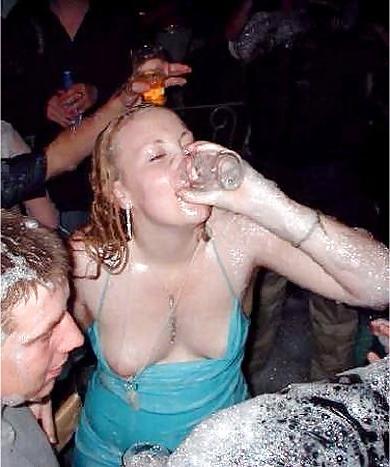 20P Flashing tits 27.