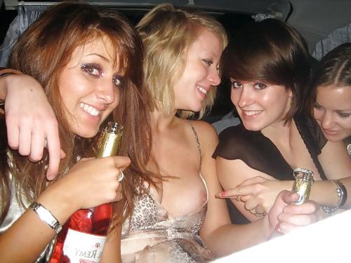 20P Flashing tits 27.