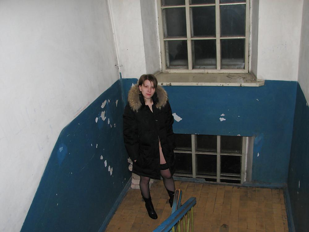 25P Girl flasher