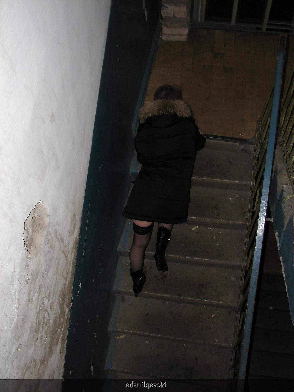 25P Girl flasher