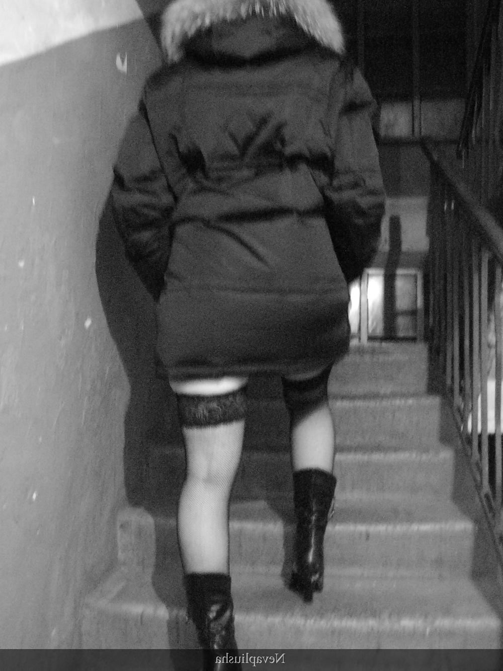 25P Girl flasher