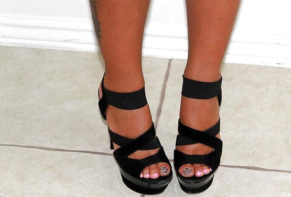 25P Feet no nylon 2 (by tm)