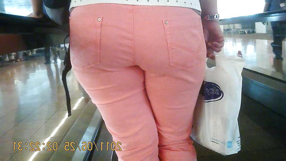 12P Pink Pants White Milf