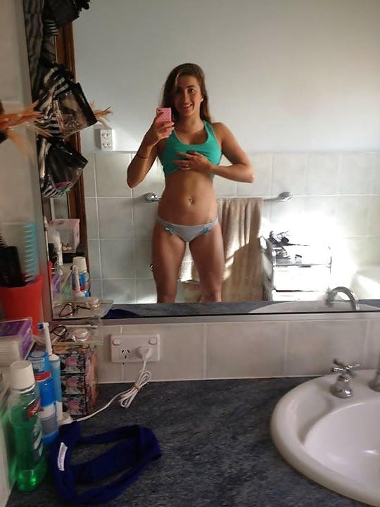 12P Self shot fitness girls