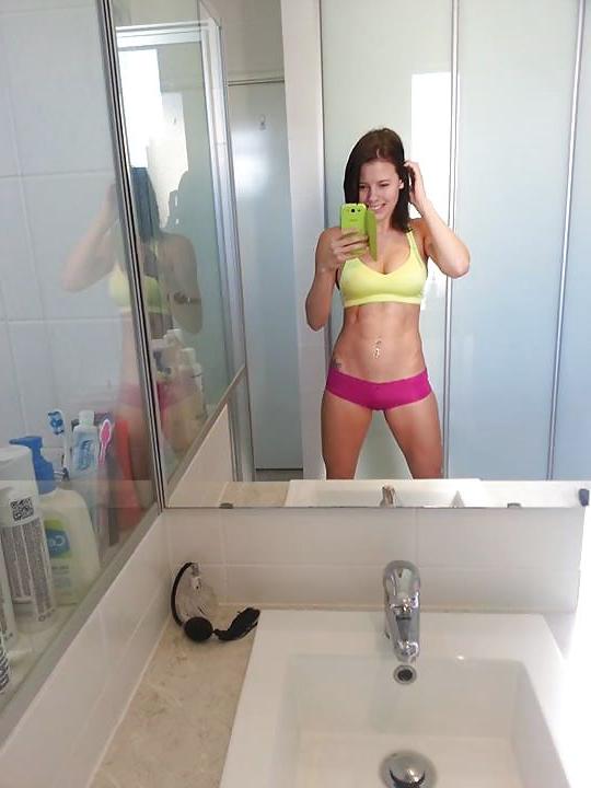 12P Self shot fitness girls