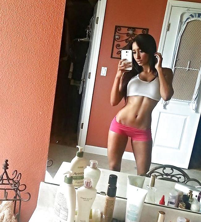12P Self shot fitness girls
