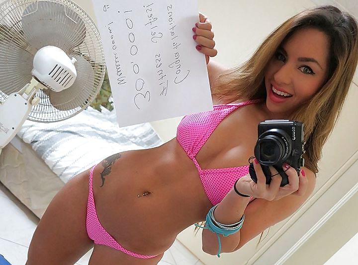 12P Self shot fitness girls