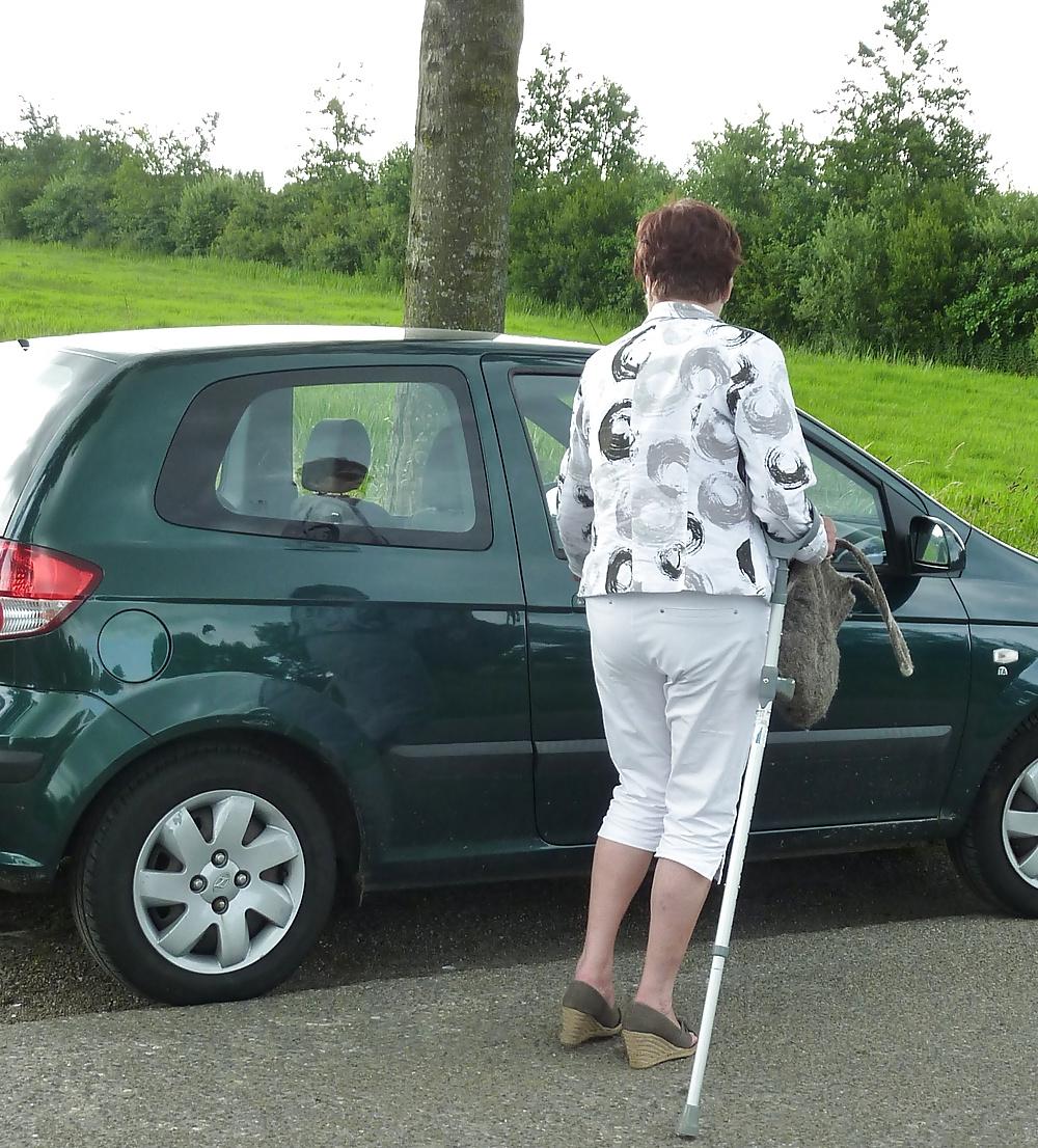 13P Nice woman of 58 years