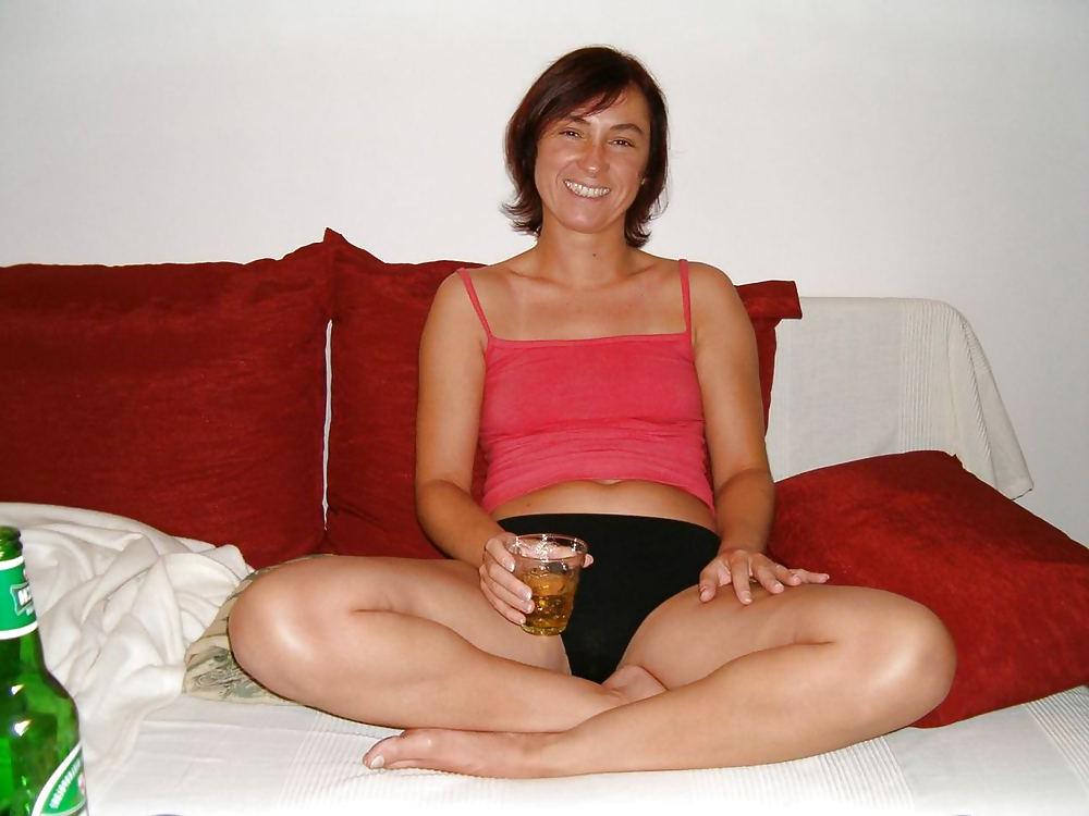 15P Maria polka hairy pussy